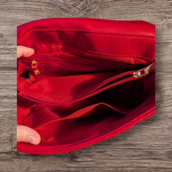 Badgley Mischka Red Quilted Clutch with Gold Chain - Picture 4 of 7